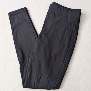 Liverpool Women's Size 10/30 Black Pull On Skinny Stretch Pants